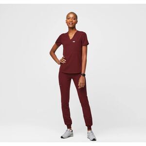 FIGS Catalina Top Size S and Zamora Jogger Size M in Burgundy
